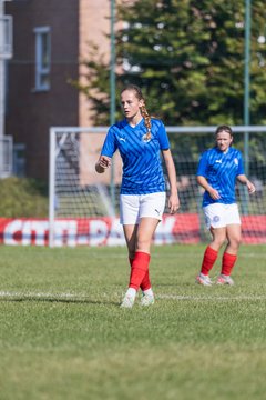 Bild 64 - F Holstein Kiel 2 - SSG Rot-Schwarz Kiel 2 : Ergebnis: 5:0